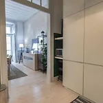 Lovelystay - 3 Bedroom Downtown Wonderwall Apartamento Lisboa
