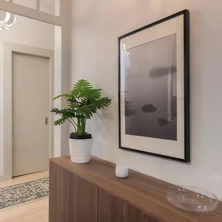 公寓 Lovelystay - 3 Bedroom Downtown Wonderwall *