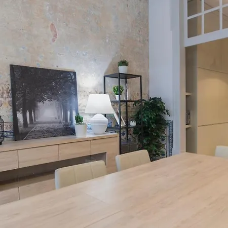 Lovelystay - 3 Bedroom Downtown Wonderwall リスボン